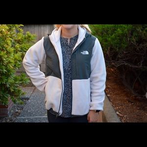 Women’s North Face Hoodie Fleece